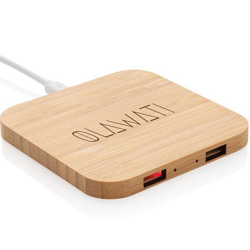 bambu tradlos laddare USB portar 1