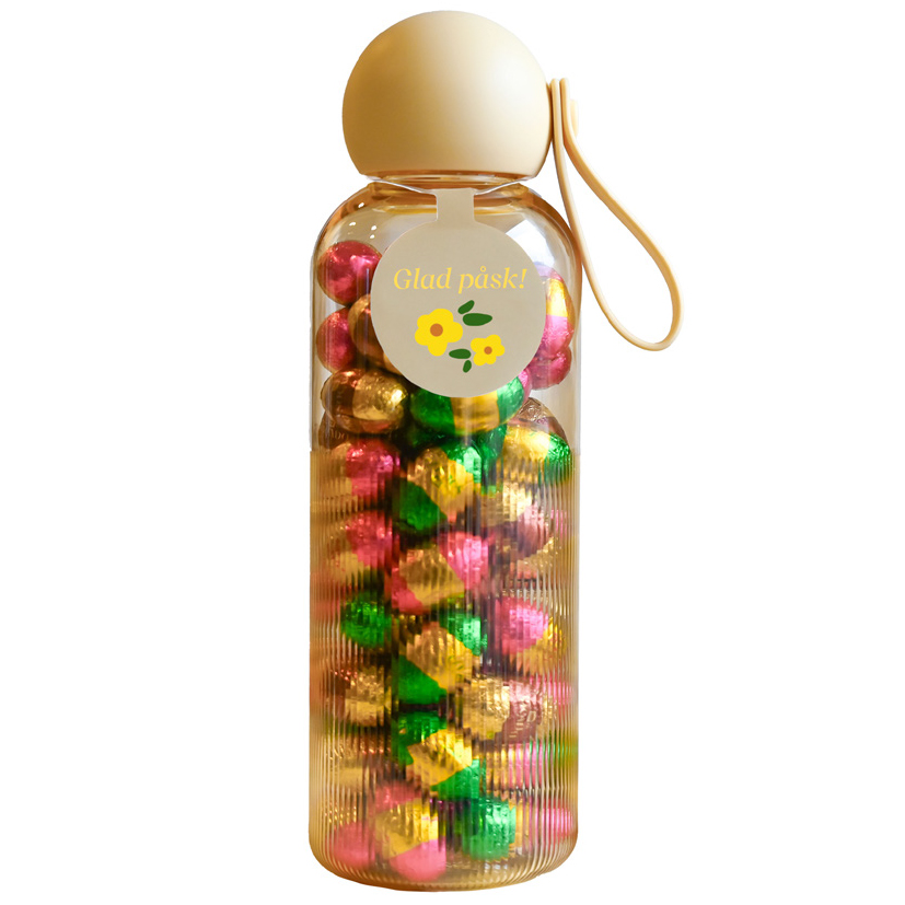 Godisfylld vattenflaska pask