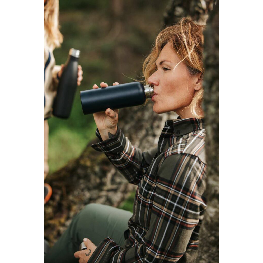 Vildmark thermoflaska Active svart