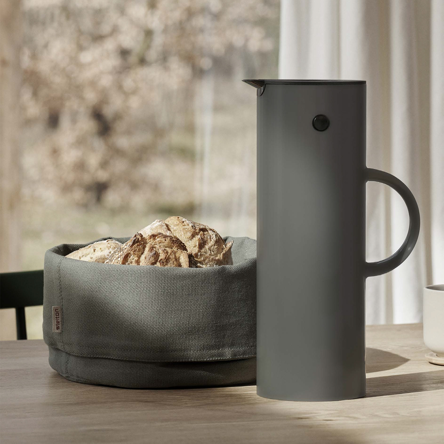 stelton em77 brodkorg dark forest